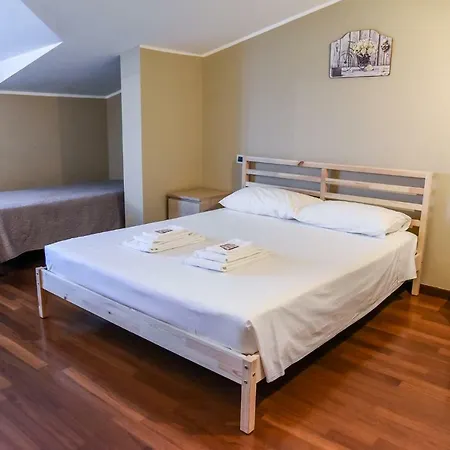 Attic Aries Apartment Montesilvano Exterior photo